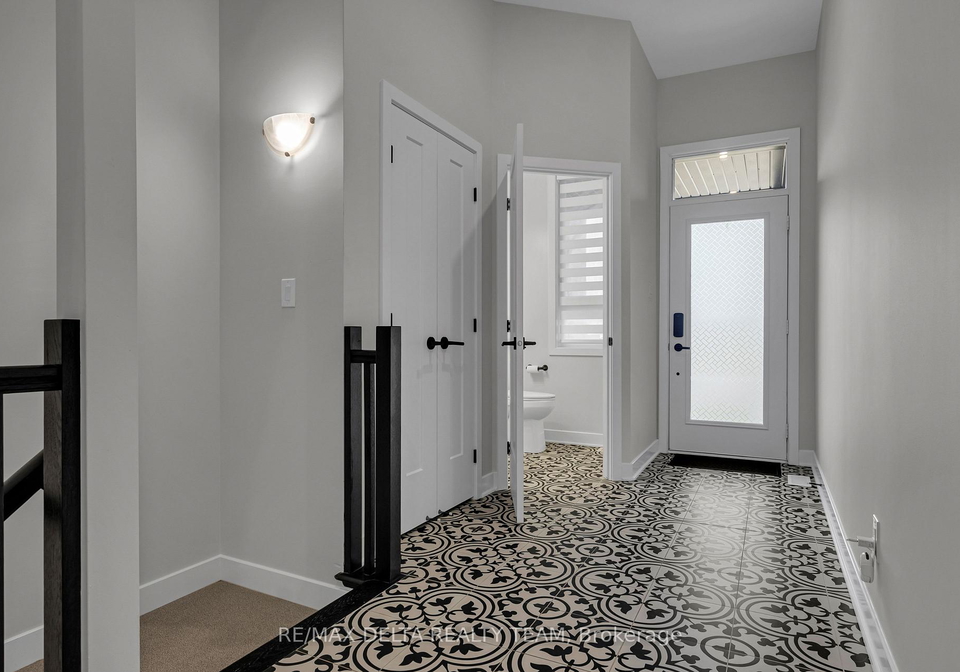 476-trident-mews-ottawa-ontario-x12611460