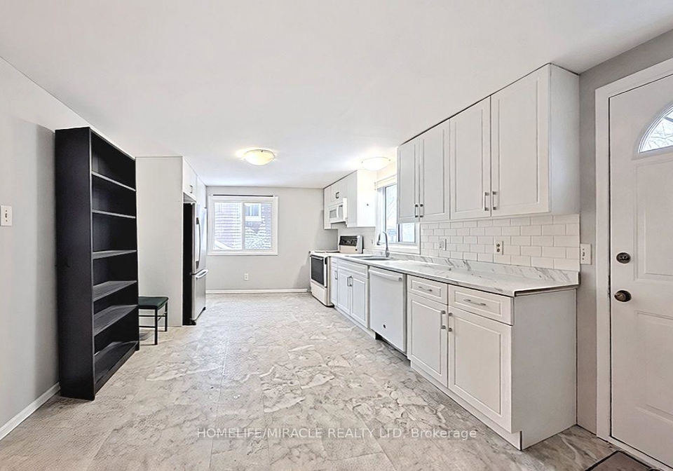 30a-amos-avenue-waterloo-ontario-x12611662