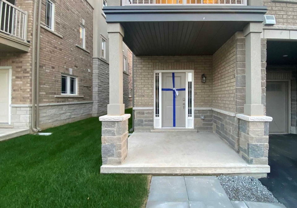 24-waterlily-way-hamilton-ontario-x12612078