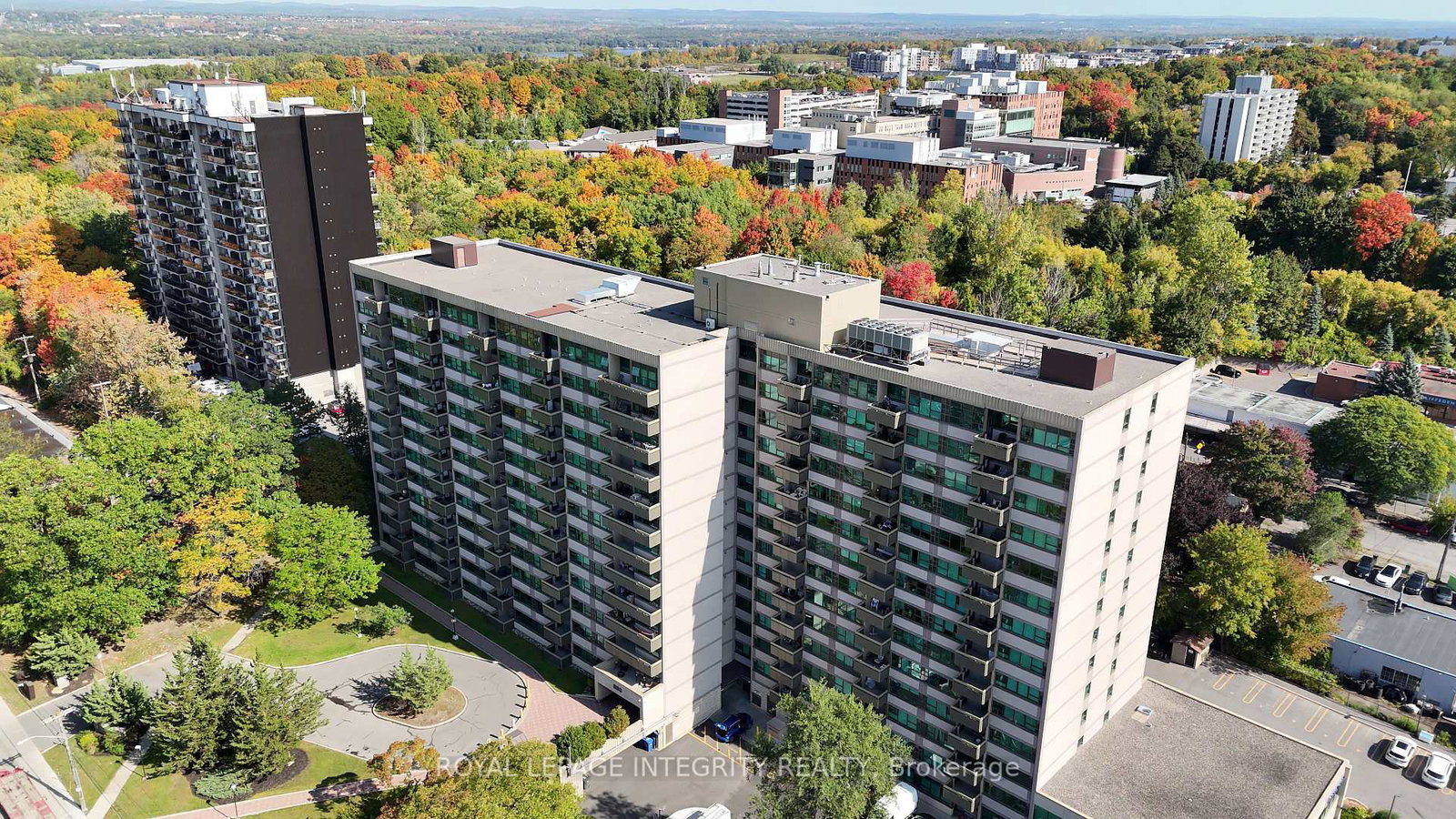 555-brittany-drive-manor-park-cardinal-glen-and-area-ottawa-ontario-x12612500