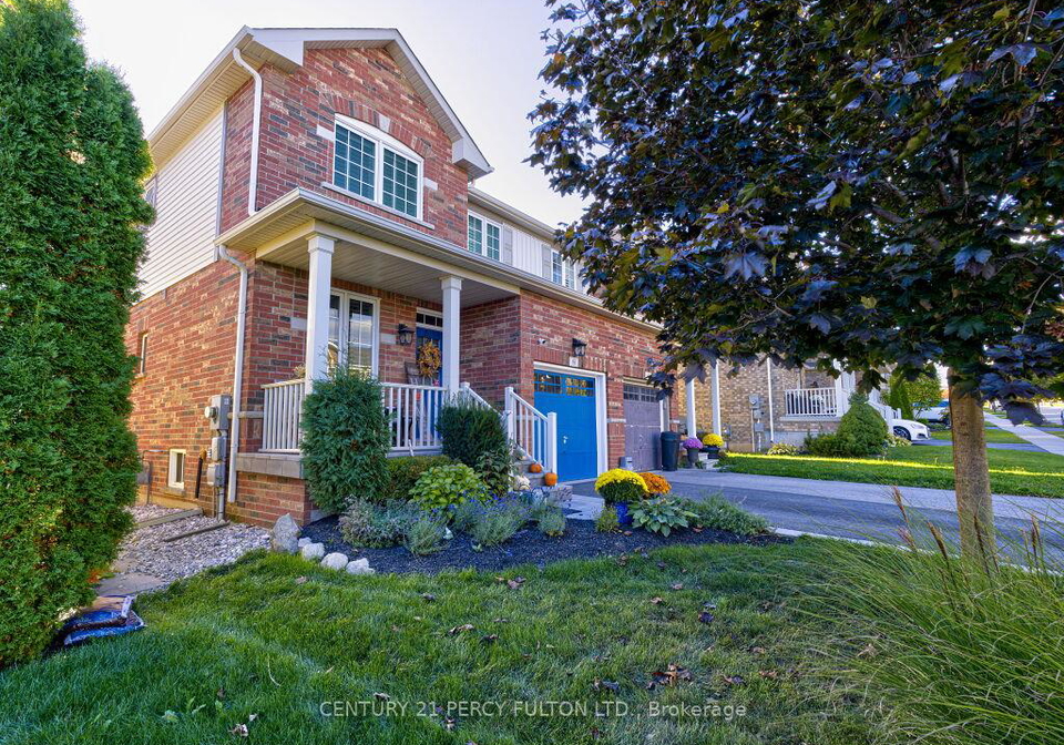 61-bousfield-rise-hamilton-ontario-x12612860