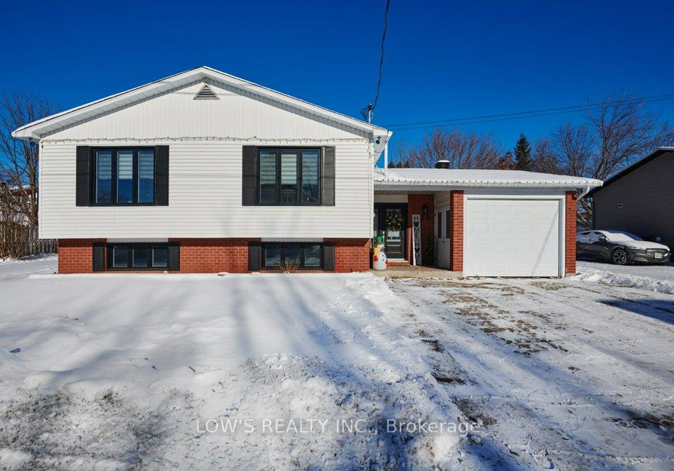 25-wall-street-champlain-ontario-x12612964