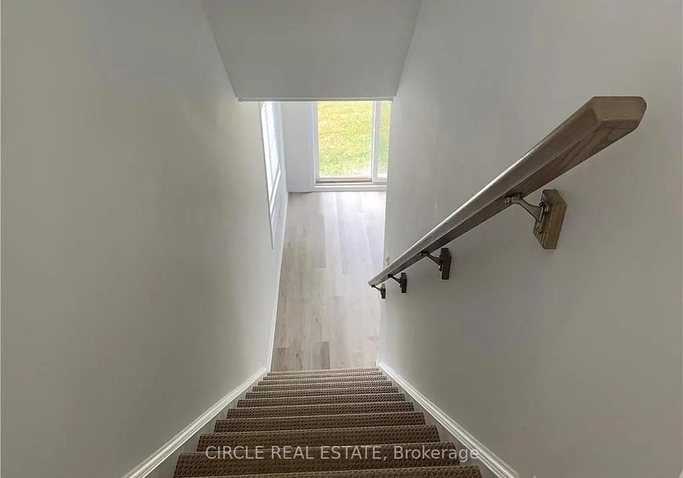 124-compass-trail-cambridge-ontario-x12613110