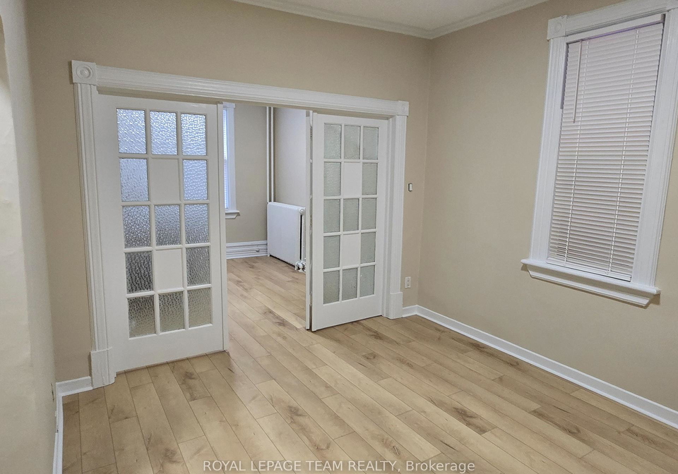158-st-andrew-street-ottawa-ontario-x12613342