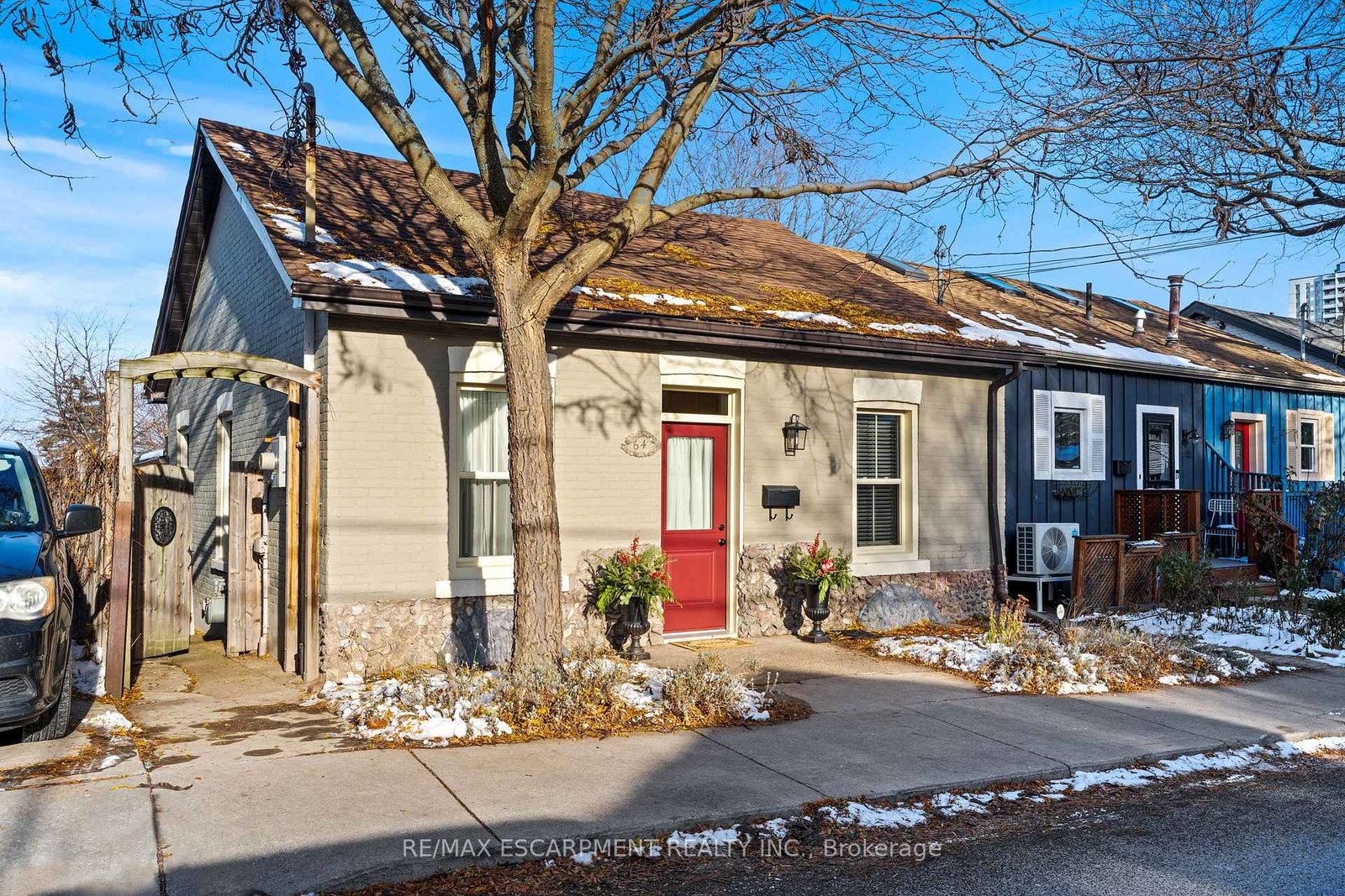 64-florence-street-hamilton-ontario-x12614072