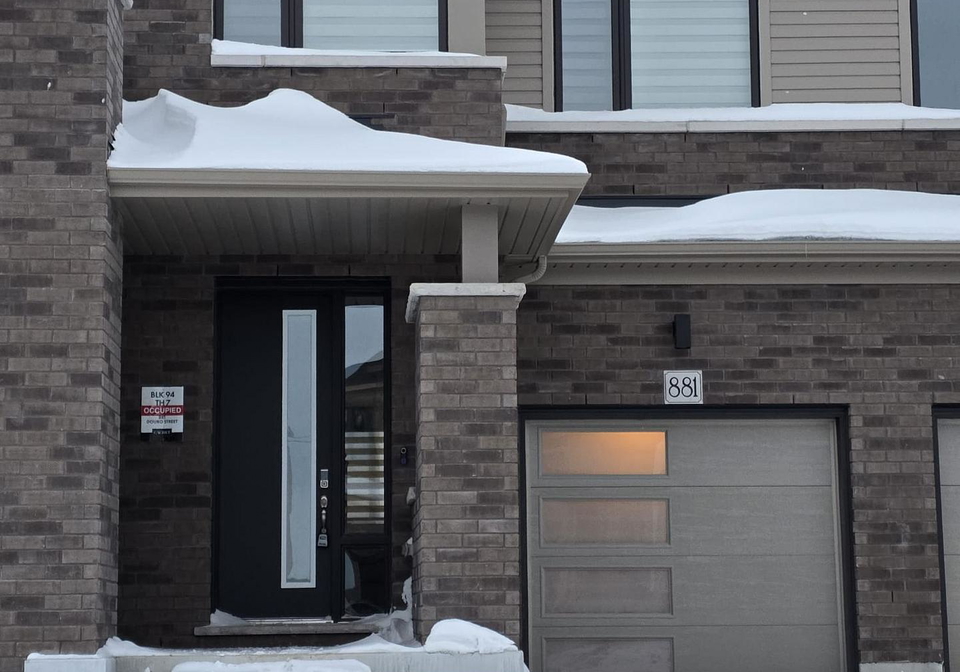 881-douro-street-stratford-ontario-x12614300