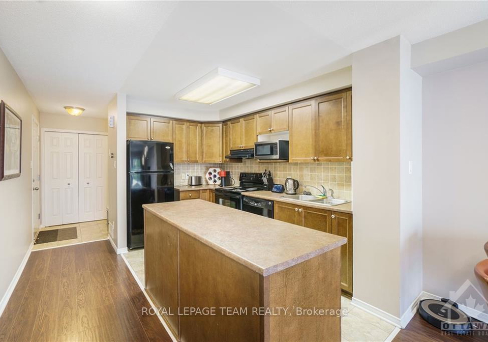 512-reardon-private-n-ottawa-ontario-x12614376