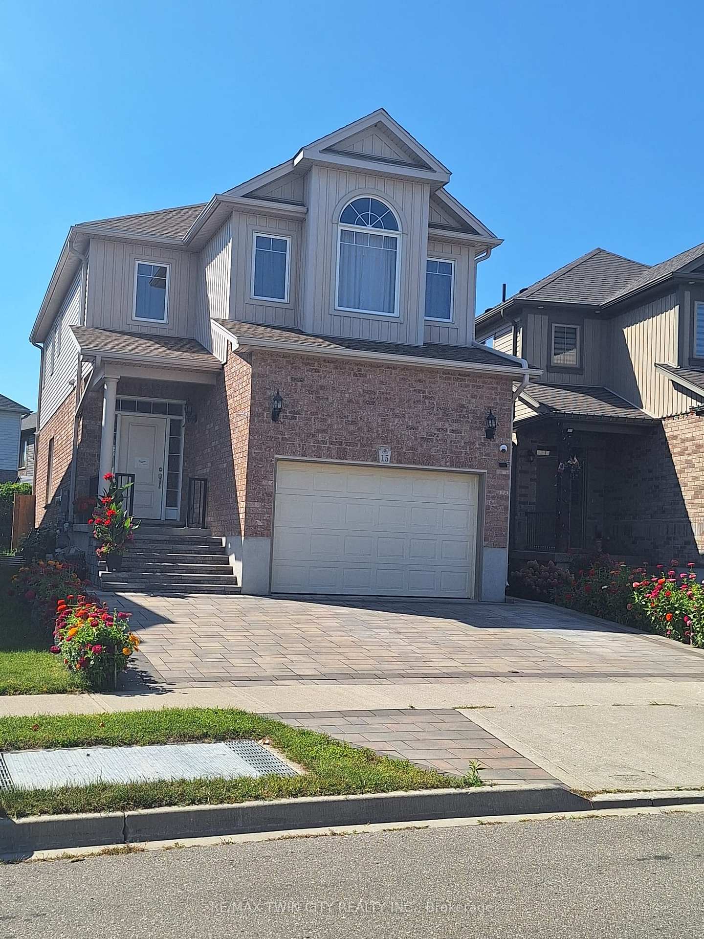 15-spring-creek-street-kitchener-ontario-x12614738
