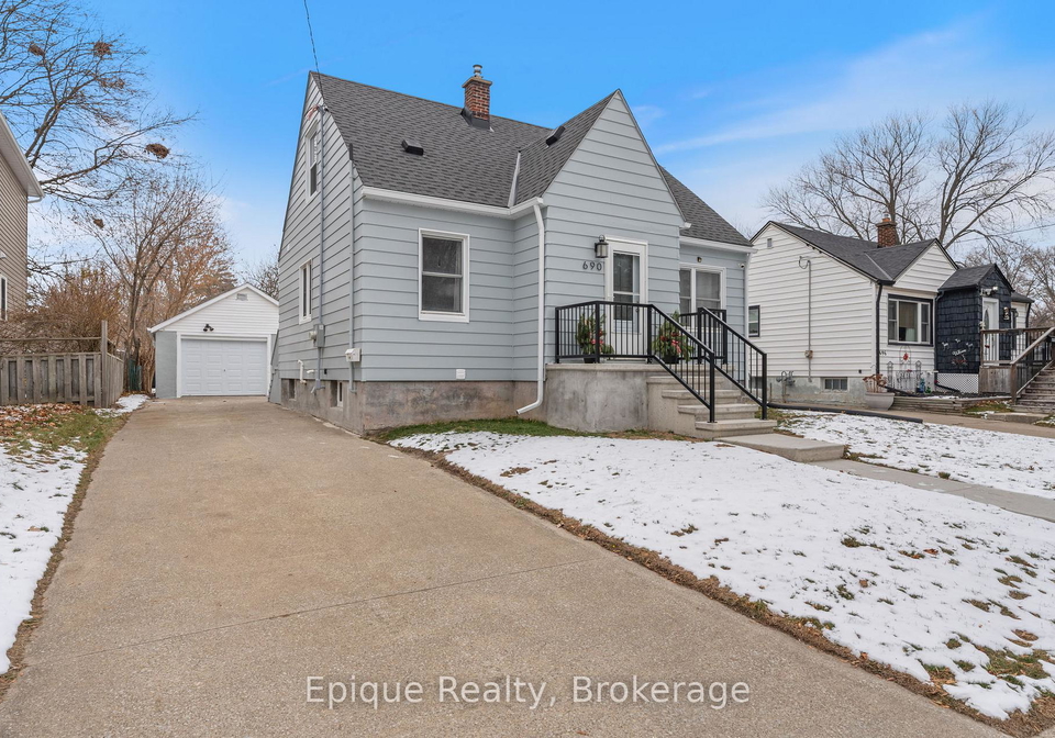 690-rosedale-avenue-sarnia-ontario-x12614838