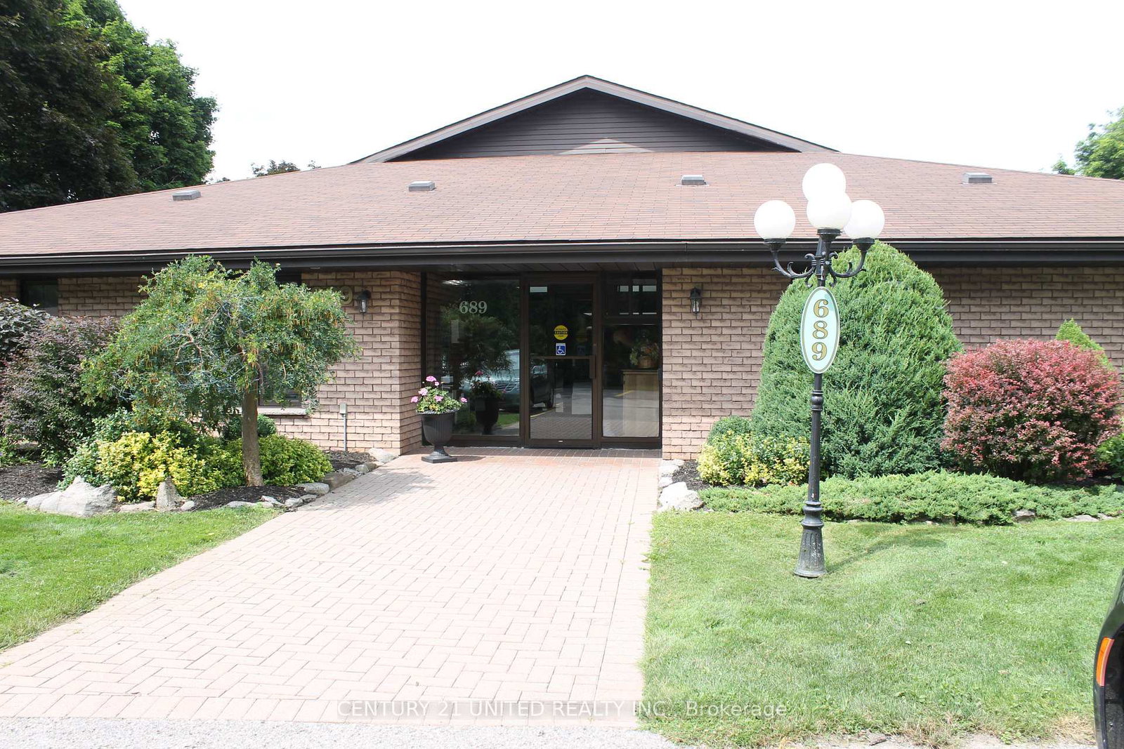 689-whitaker-street-peterborough-ontario-x12615100