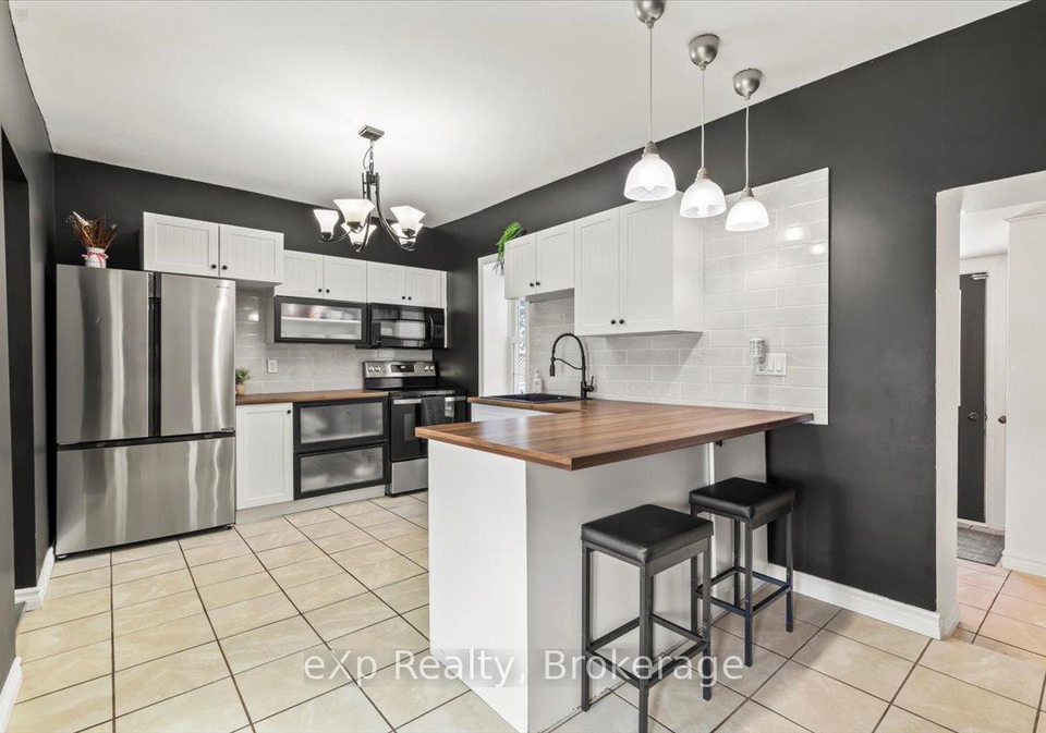 209-garafraxa-street-s-west-grey-ontario-x12615816
