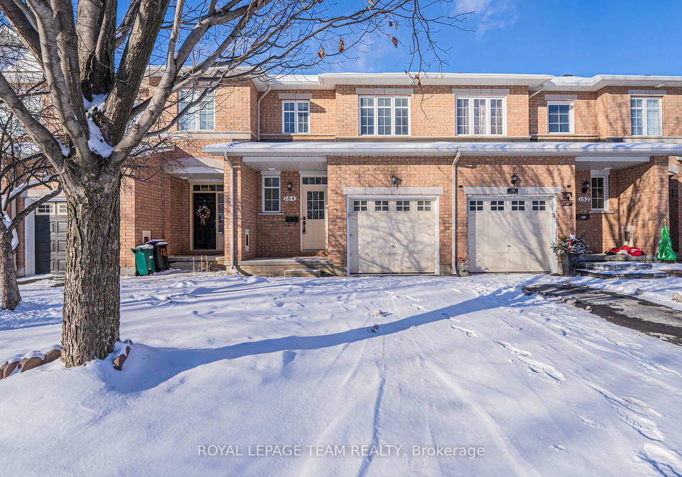 184-deercroft-avenue-ottawa-ontario-x12615854