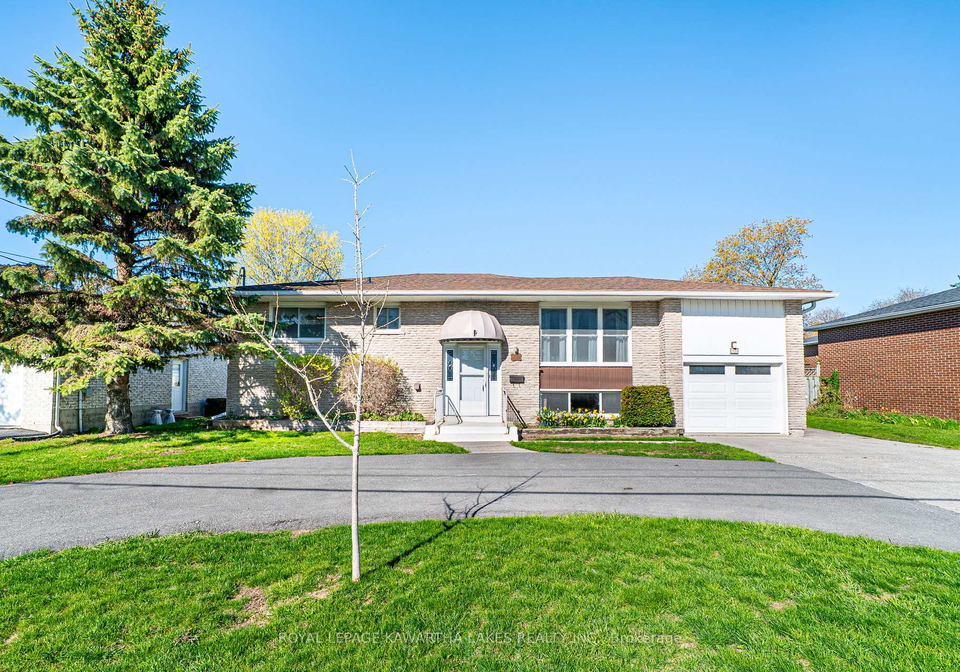 89-angeline-street-s-kawartha-lakes-ontario-x12615912