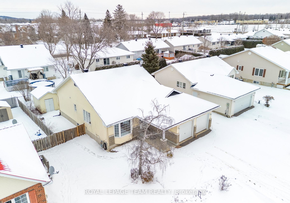 451-mayhew-street-renfrew-ontario-x12615956