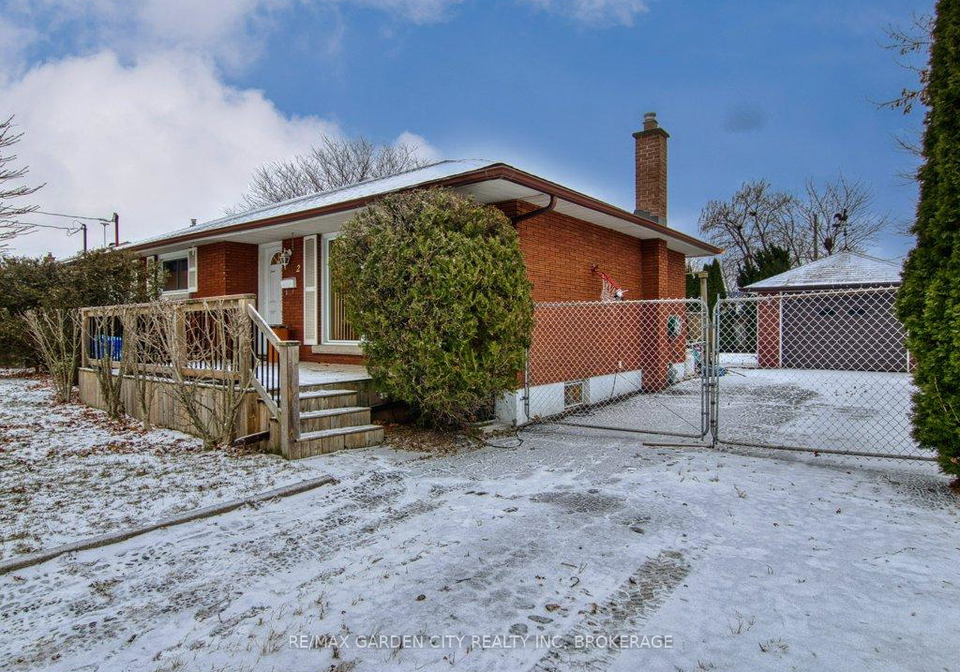 2-sikorski-avenue-st-catharines-ontario-x12615958