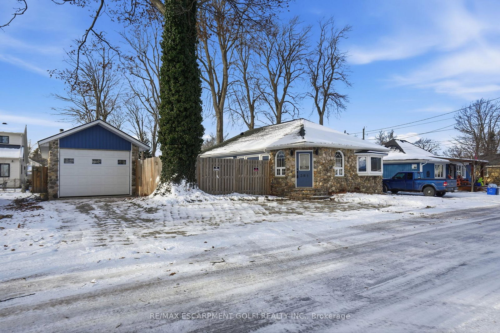 381-maplewood-avenue-fort-erie-ontario-x12616036