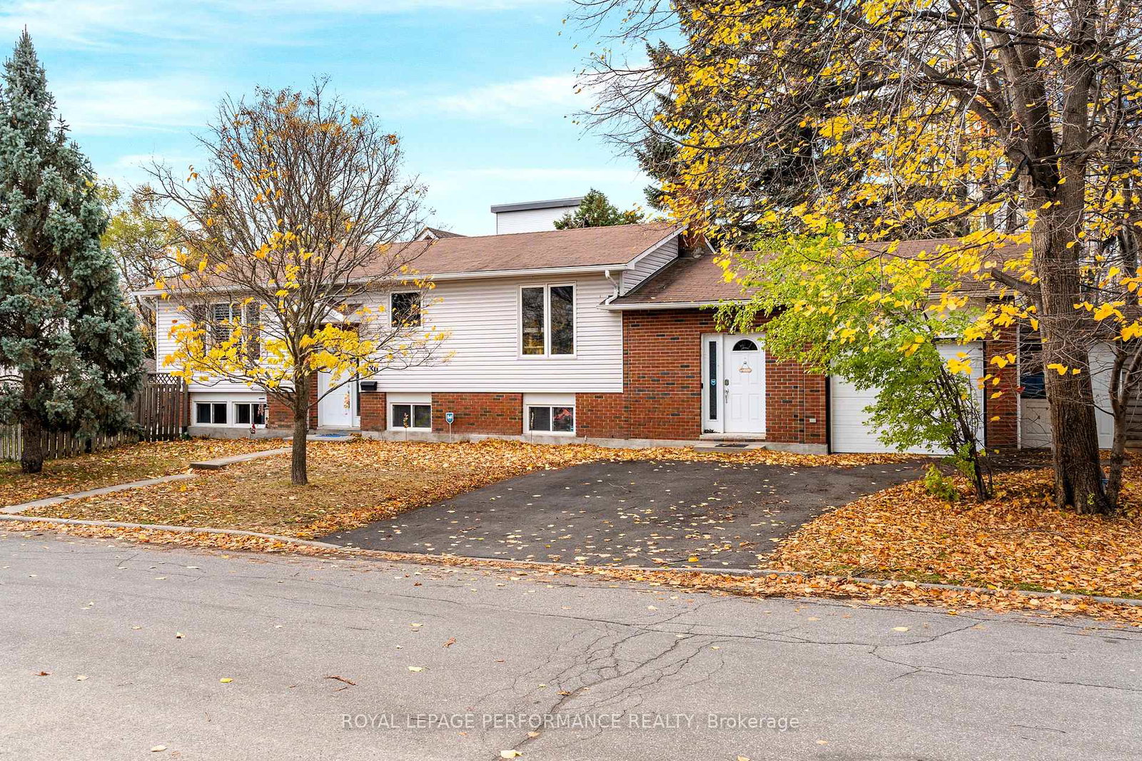 530-rowanwood-avenue-ottawa-ontario-x12616130
