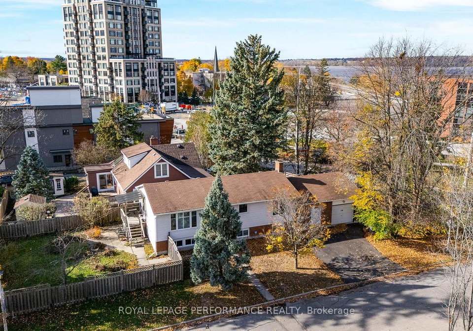 530-rowanwood-avenue-ottawa-ontario-x12616130