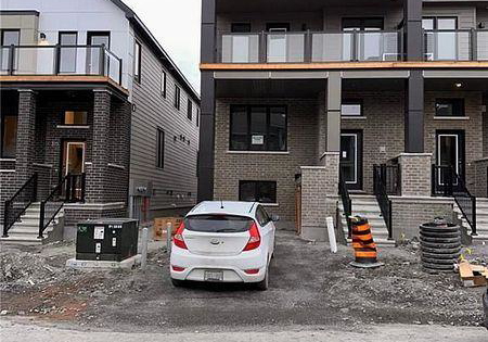 317-catsfoot-walk-ottawa-ontario-x12616184