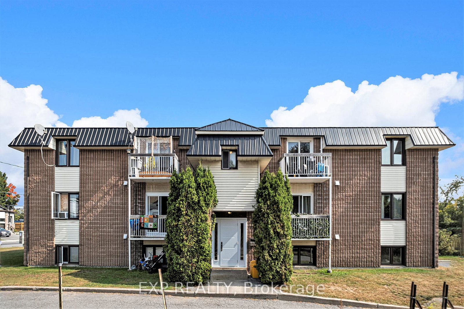 875-laurier-street-clarencerockland-clarence-rockland-ontario-x12616382