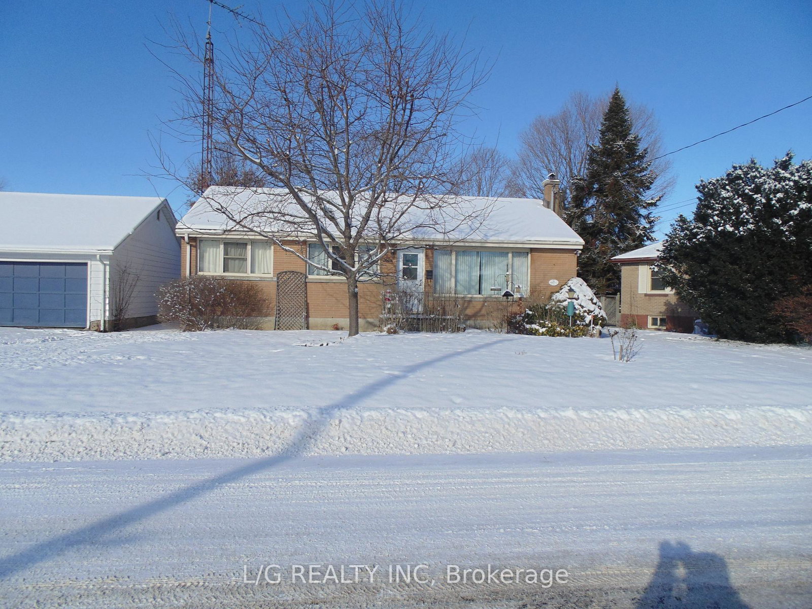 4-brookview-crescent-brockville-ontario-x12616602