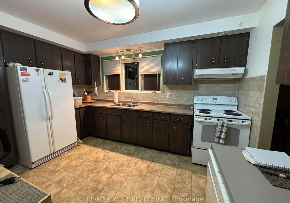 55-meadowvale-avenue-belleville-ontario-x12616634