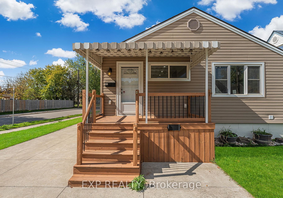 237-adair-avenue-n-hamilton-ontario-x12616648
