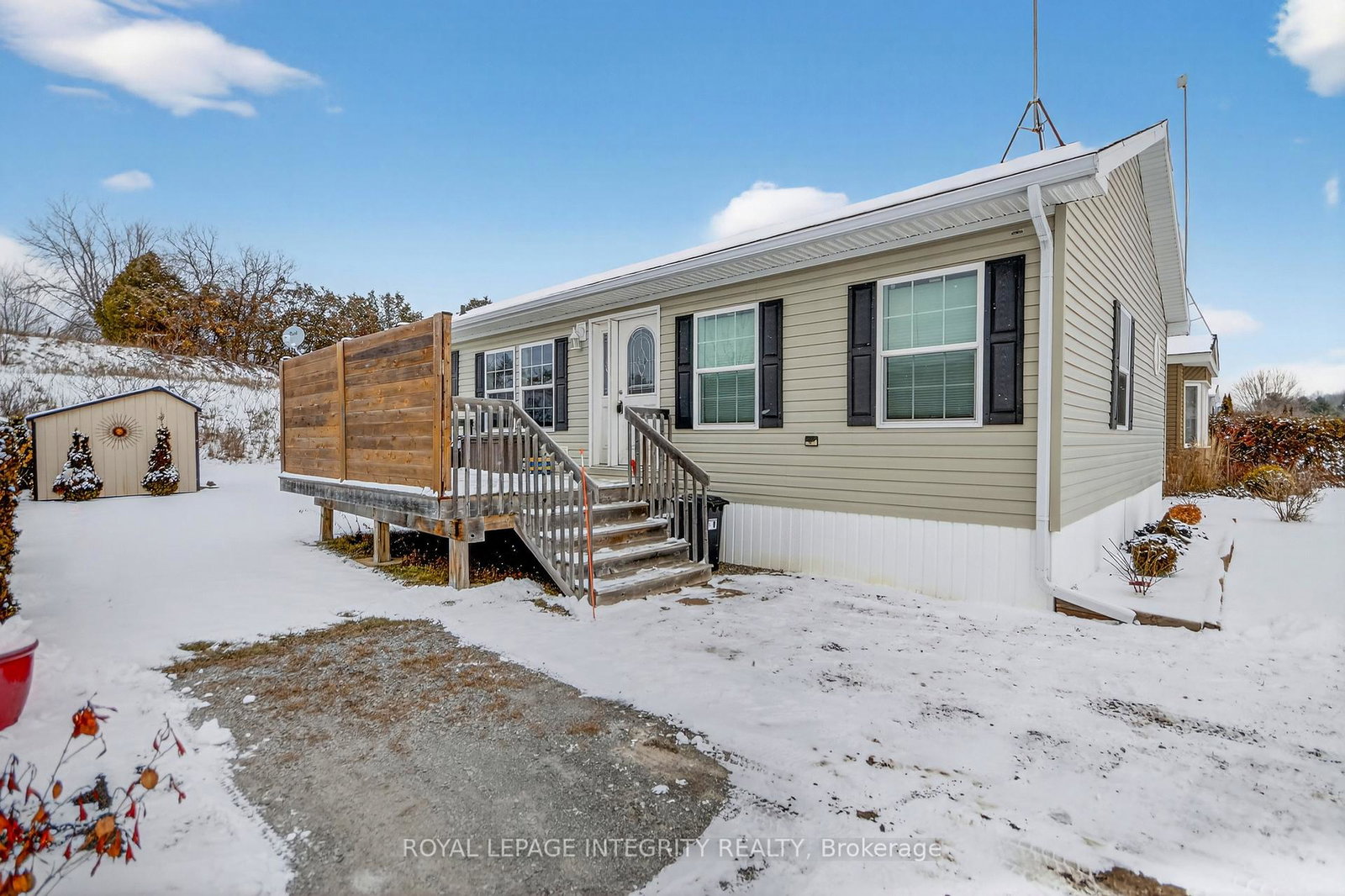 6713-chris-tieney-private-ottawa-ontario-x12616706