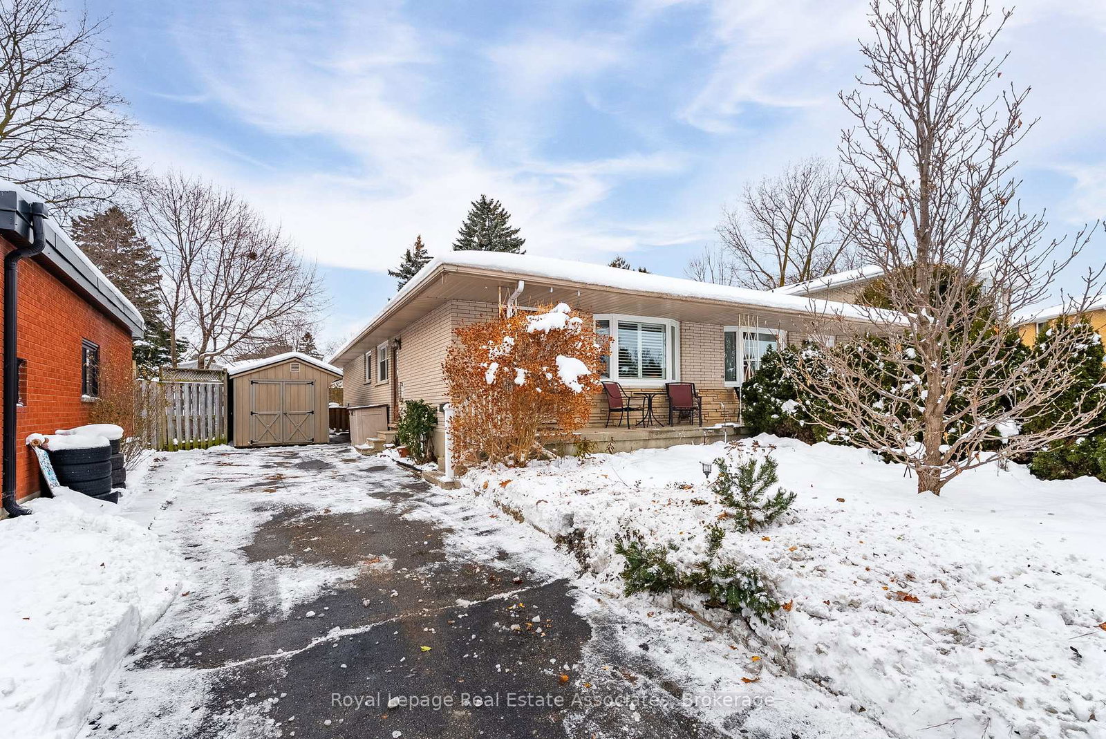 12-carnaby-crescent-kitchener-ontario-x12616758