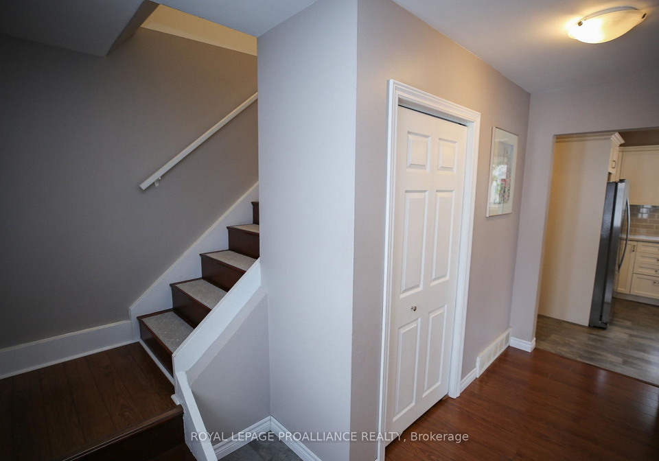6020-county-road-29-highway-elizabethtown-kitley-ontario-x12616804