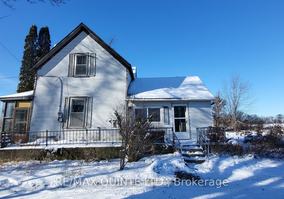 1856-county-road-1-prince-edward-county-ontario-x12617054