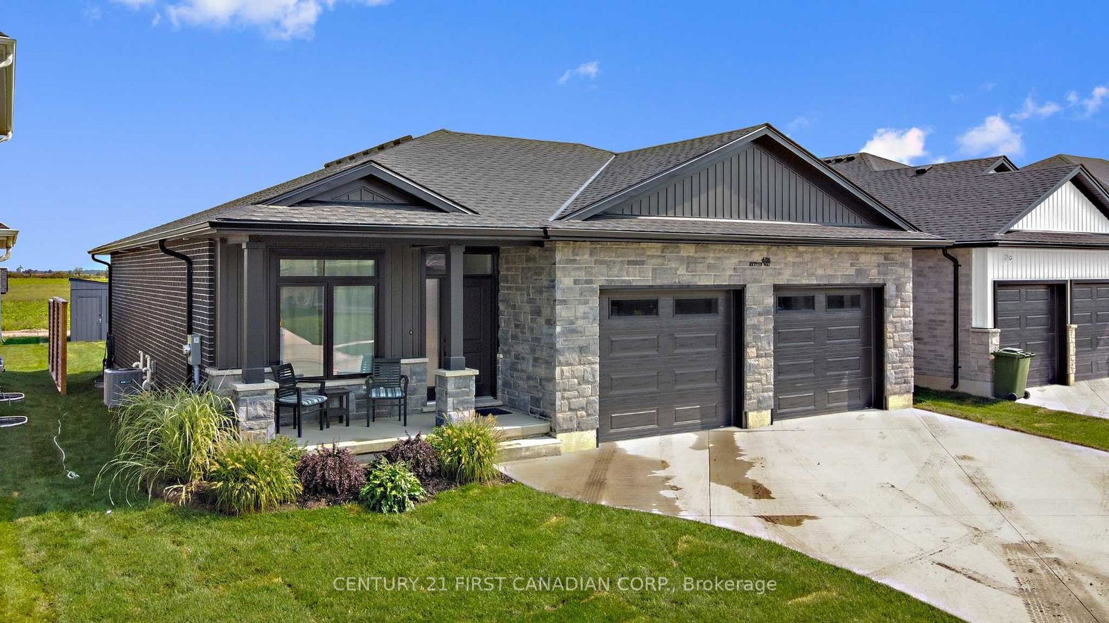 672-ketter-way-plympton-wyoming-ontario-x12617428