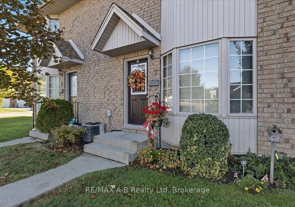 20-southvale-road-st-marys-ontario-x12626586