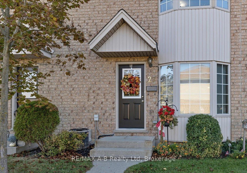 20-southvale-road-st-marys-ontario-x12626586