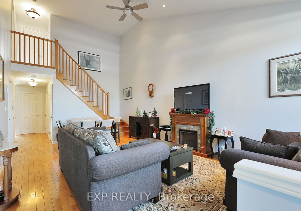 10-lilyvalley-lane-hamilton-ontario-x12626626