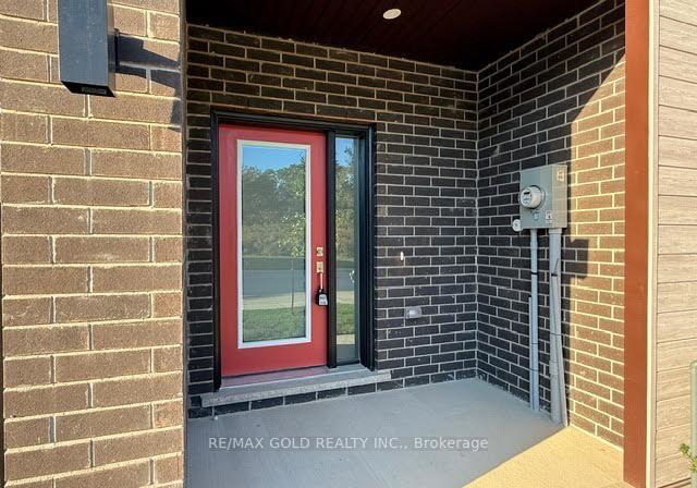 24-oak-forest-common-cambridge-ontario-x12627336