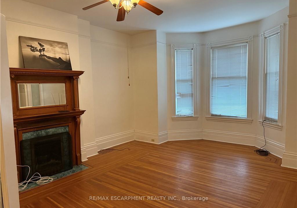 105-wellington-street-hamilton-ontario-x12627406