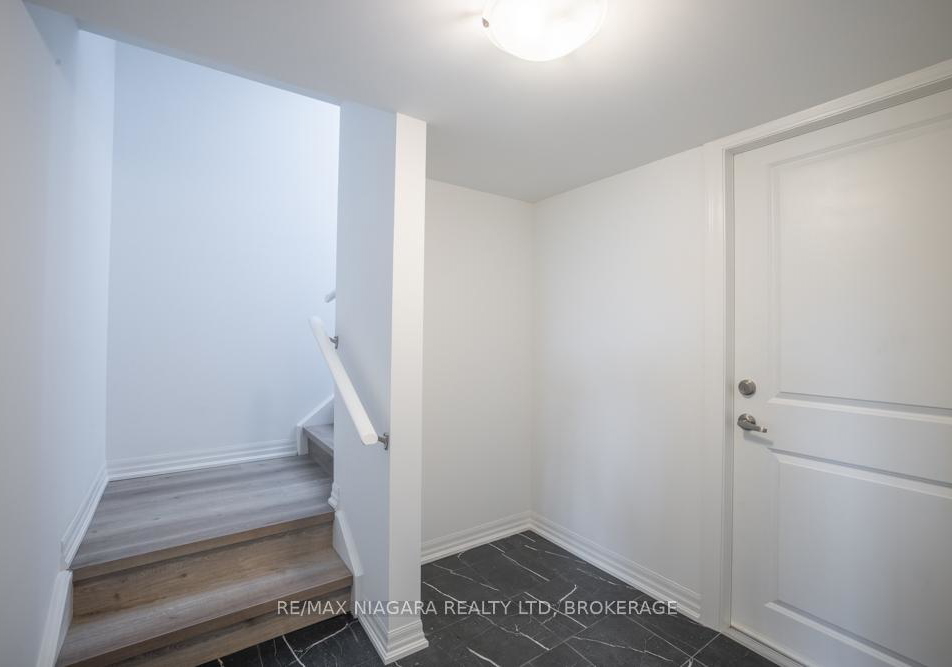 158-hillcrest-road-port-colborne-ontario-x12627712