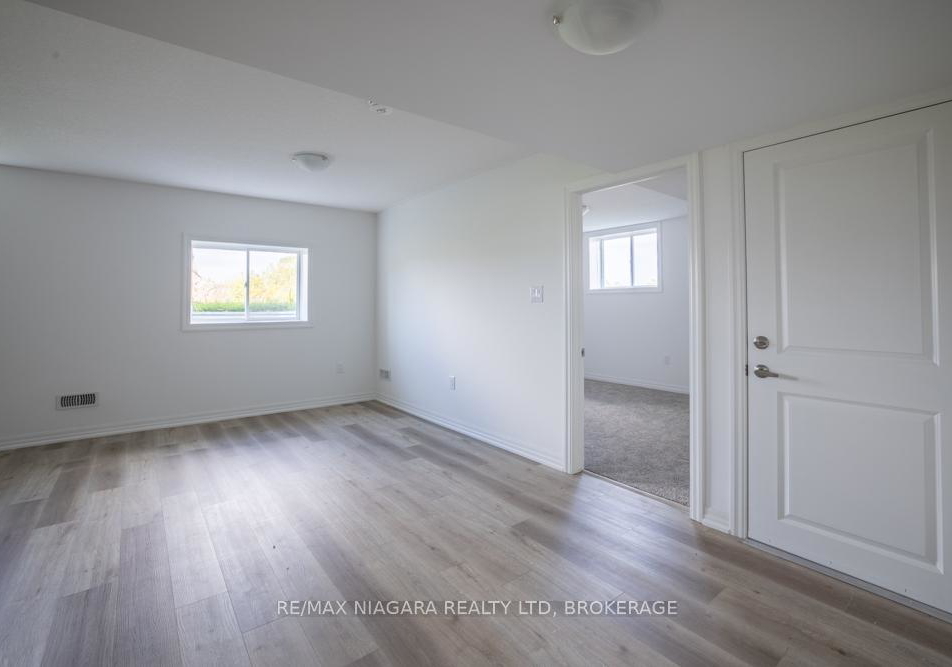 158-hillcrest-road-port-colborne-ontario-x12627712