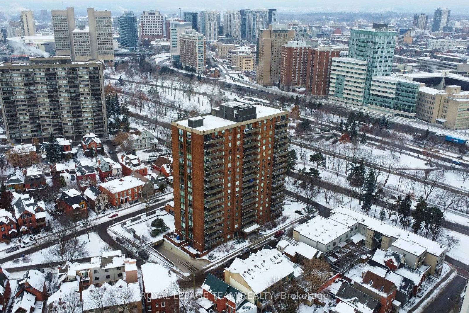 20-the-driveway-drive-ottawa-ontario-x12627754