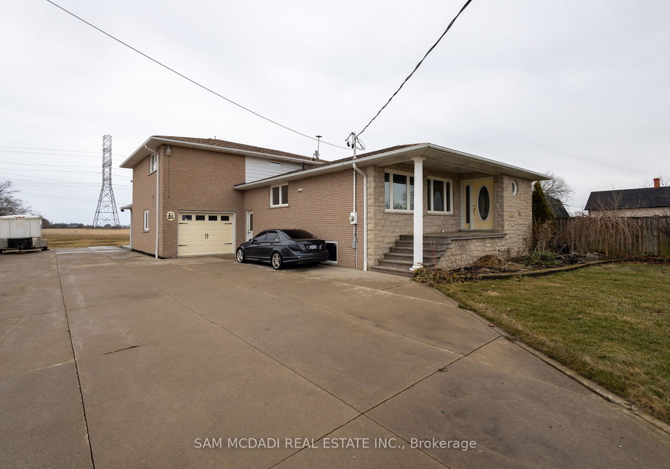 9747-regional-road-20-grimsby-ontario-x12627768
