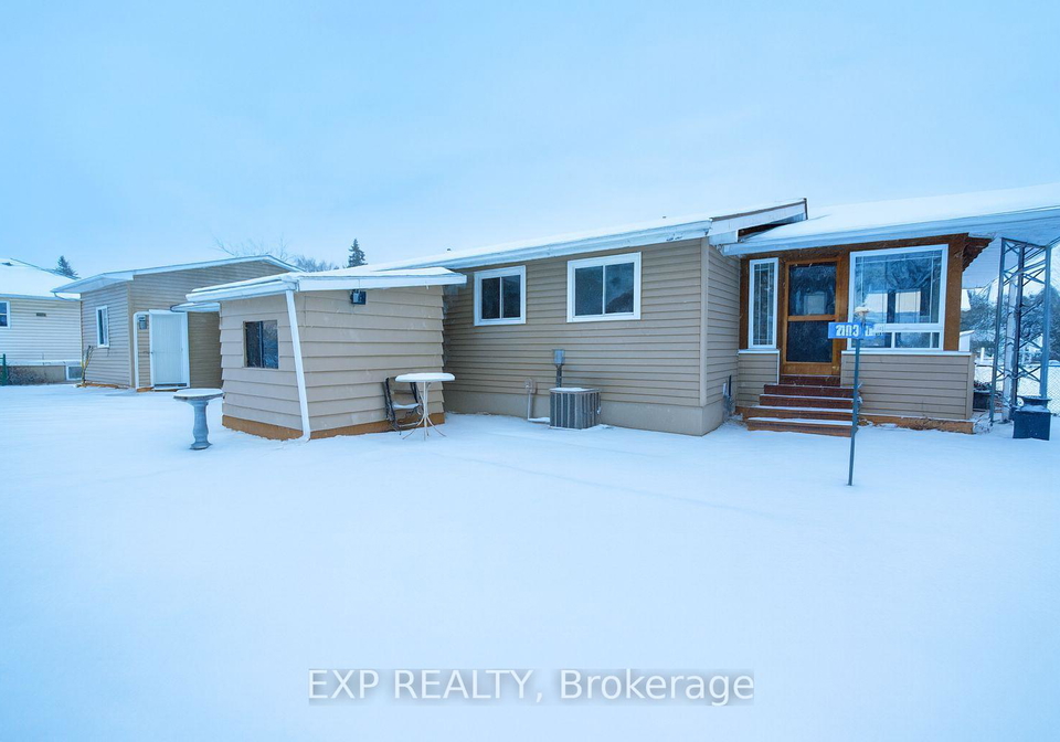 47-augusta-street-south-dundas-ontario-x12627806