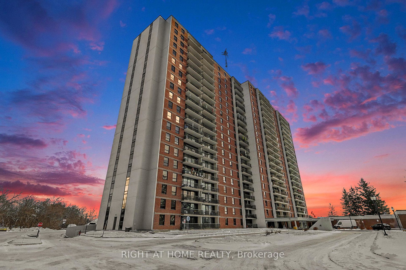 665-bathgate-drive-overbrook-castleheights-and-area-ottawa-ontario-x12627958