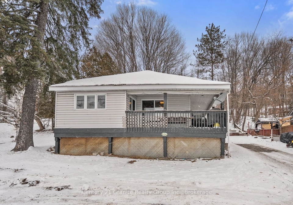 27-sunnyside-street-dysart-et-al-ontario-x12628028