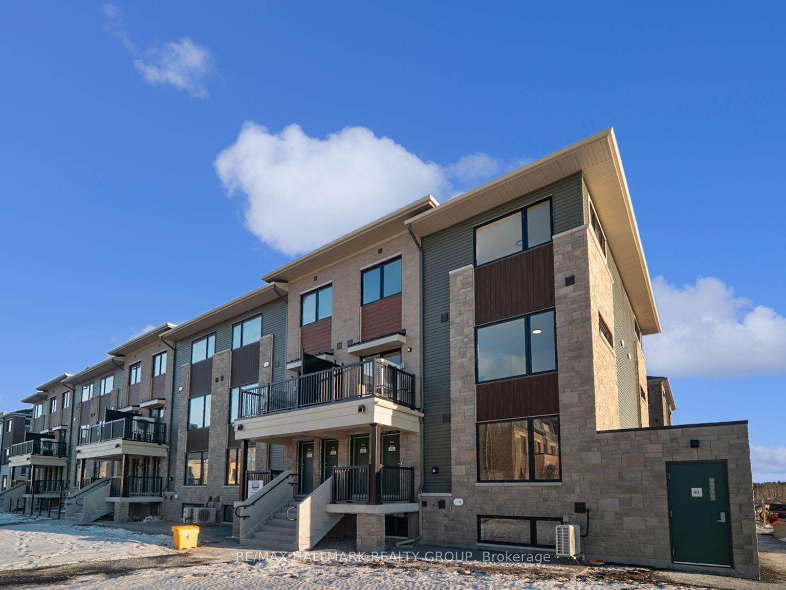 301-glenroy-gilbert-drive-ottawa-ontario-x12628166