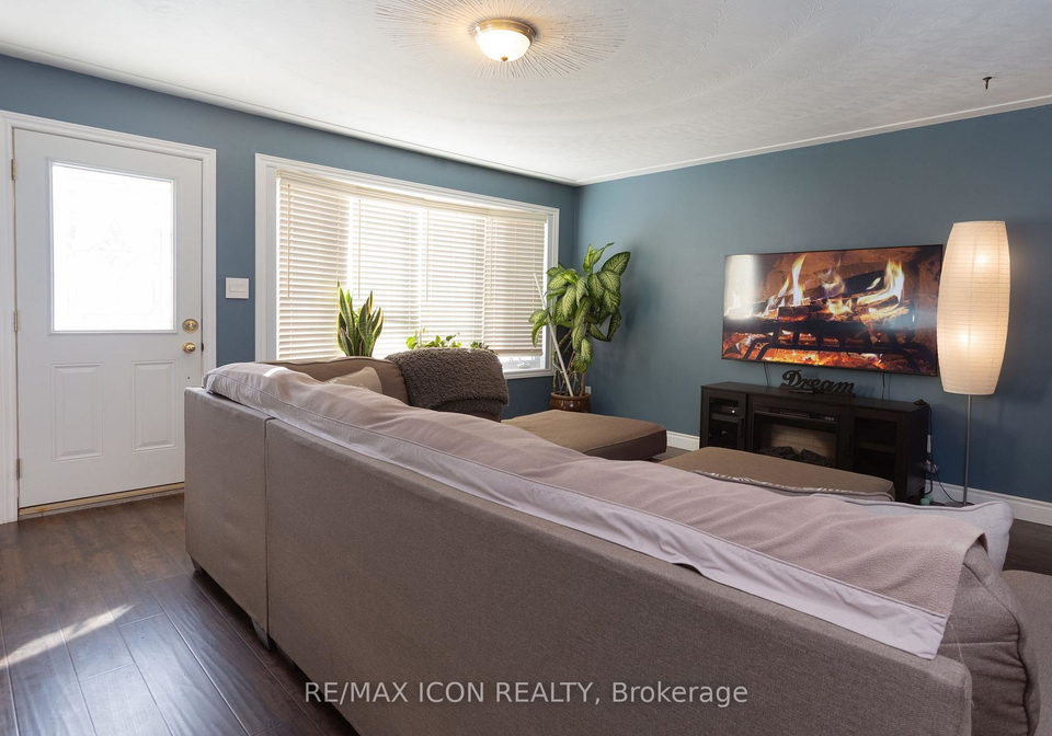 22-shea-crescent-kitchener-ontario-x12628304