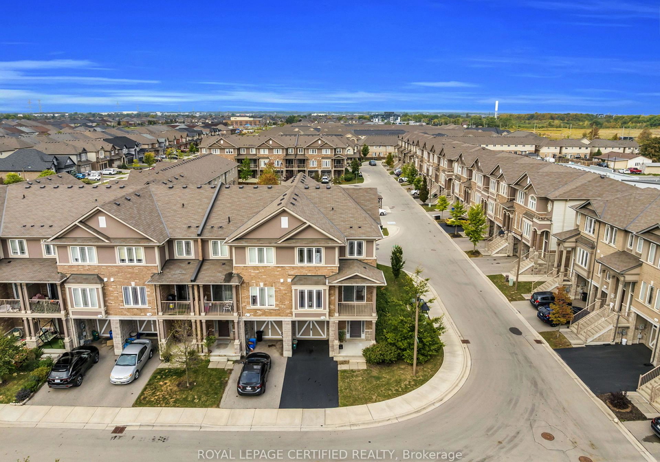 89-bloom-crescent-hamilton-ontario-x12628508