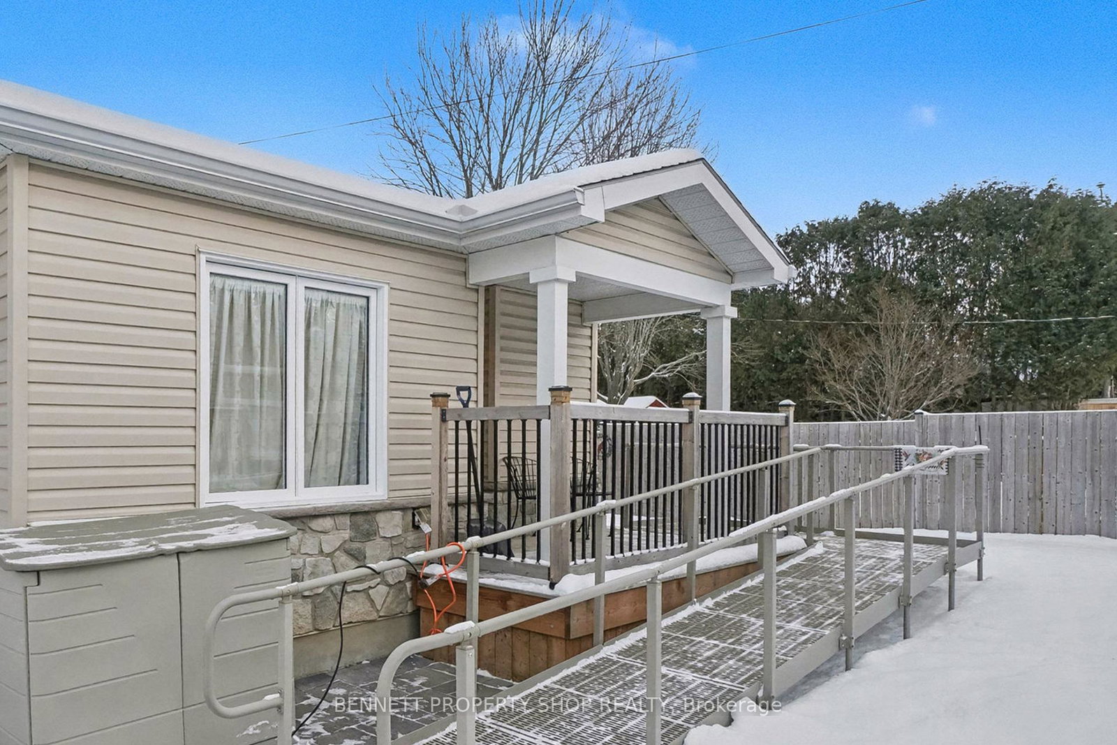 833-champlain-street-orleans-cumberland-and-area-ottawa-ontario-x12628576