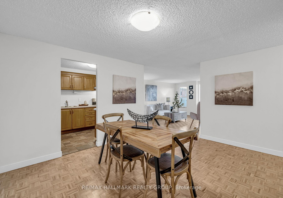 158b-mcarthur-avenue-ottawa-ontario-x12628620