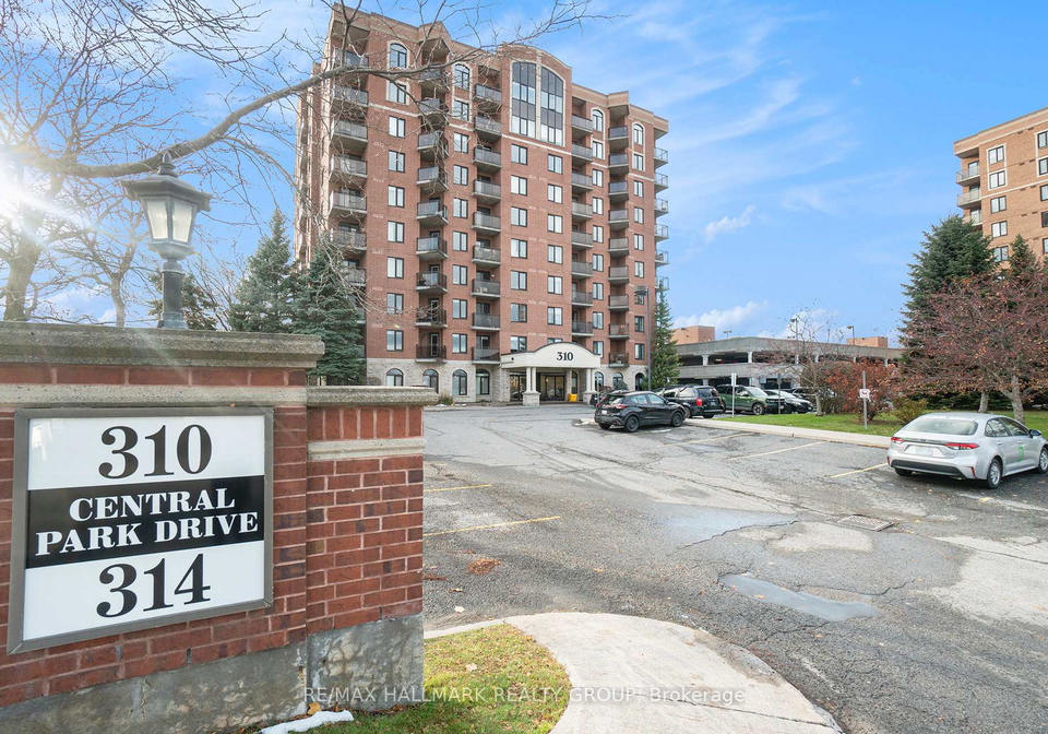 310-central-park-drive-carlington-central-park-ottawa-ontario-x12628828